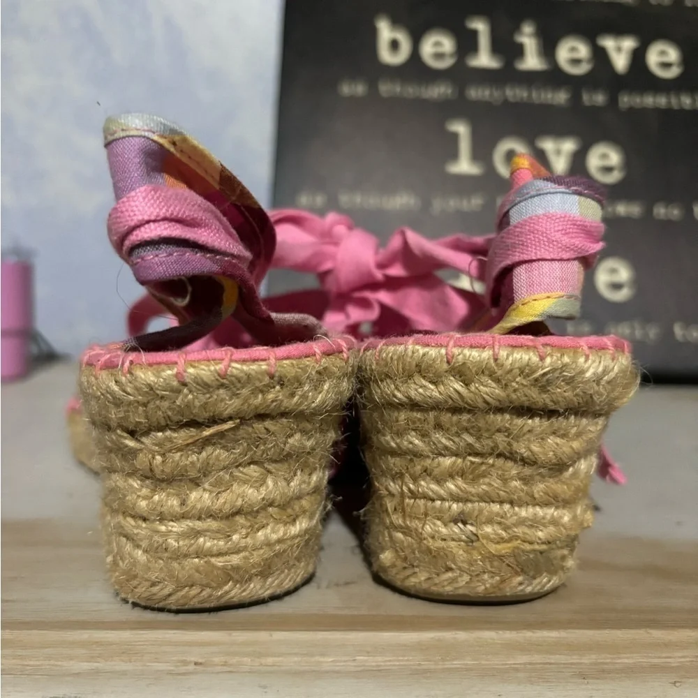 🩷Free🩷Pink plaid wedge sandals lace up leg size 8 - Picture 6 of 8